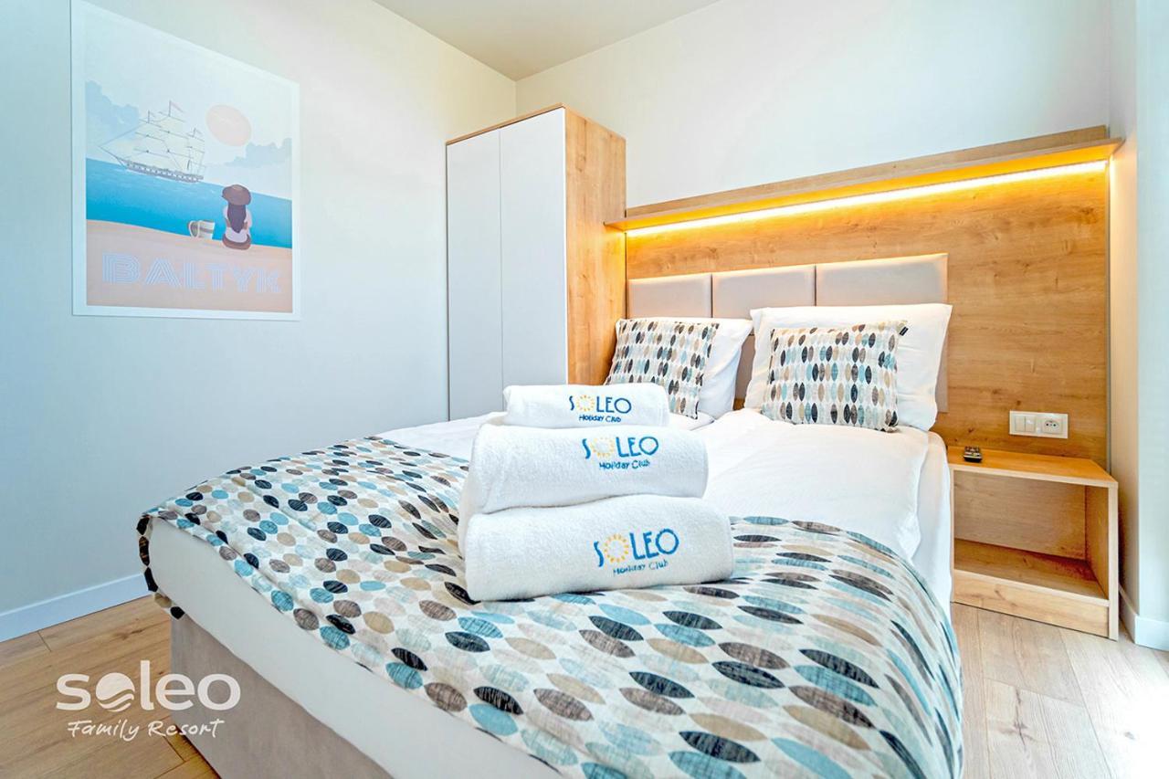 Soleo Family Resort - Domki 3 Min Od Morza - 3 Baseny, 4 Jacuzzi, Sauna, Animacje, Malpi Gaj, 3 Sale Zabaw, 4 Place Zabaw, 2 Restauracje Ревал Екстериор снимка