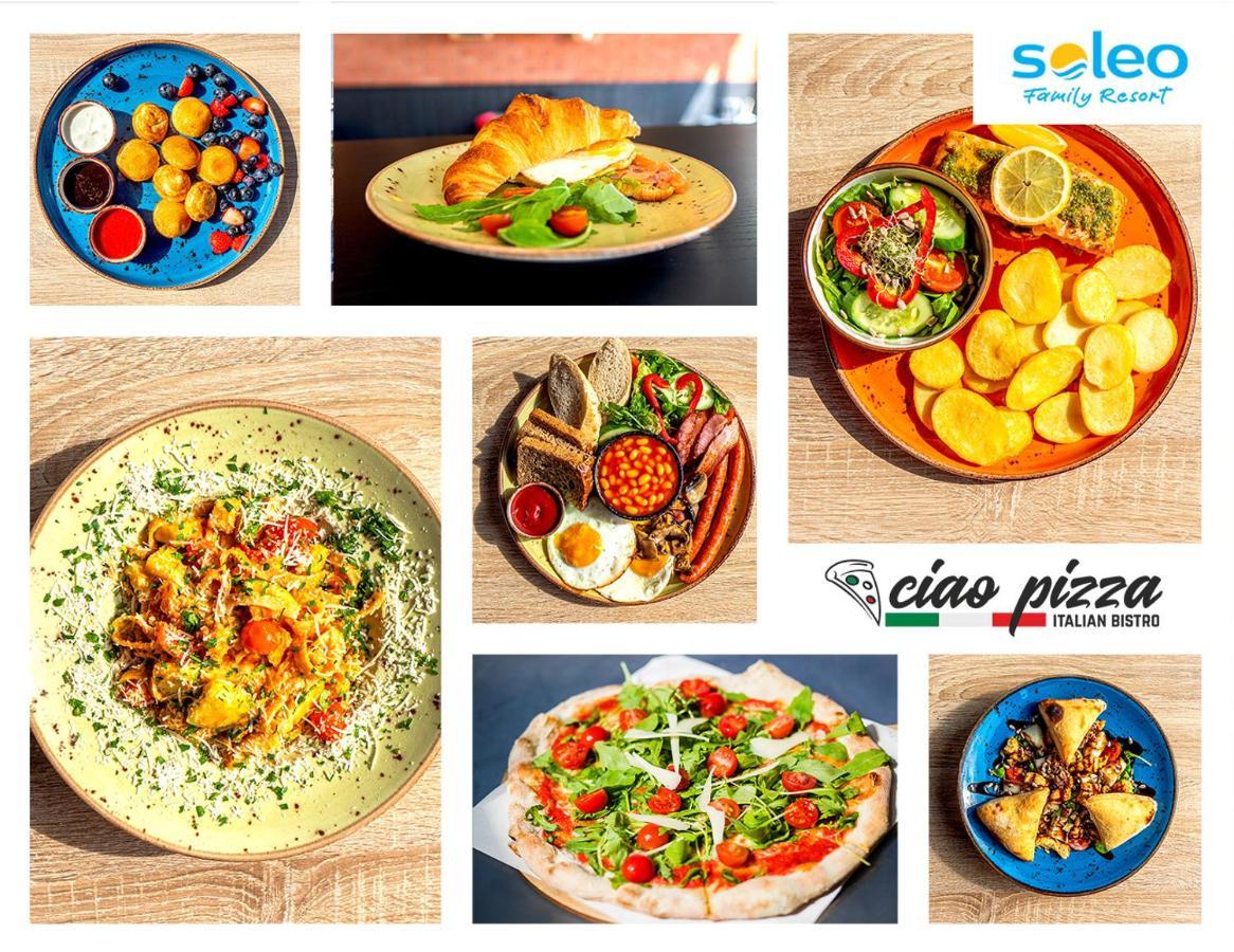 Soleo Family Resort - Domki 3 Min Od Morza - 3 Baseny, 4 Jacuzzi, Sauna, Animacje, Malpi Gaj, 3 Sale Zabaw, 4 Place Zabaw, 2 Restauracje Ревал Екстериор снимка